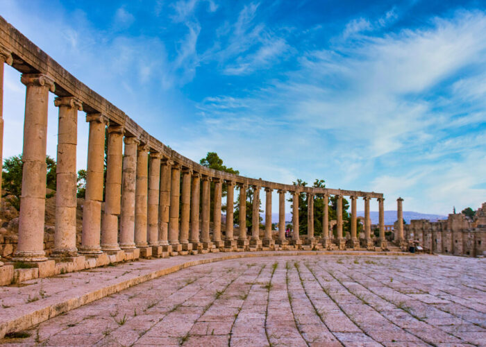 el esplendor y la grandeza de la ciudad de jerash en jordania